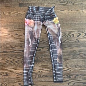 Teeki yoga pants